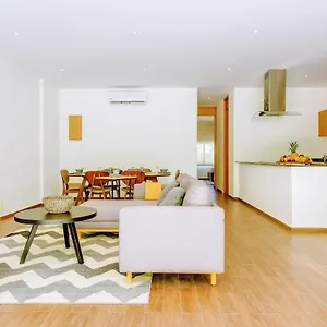 Incredible Oceanview Roof Lounge, Units 2 Blocks To Beach Apartment Playa del Carmen